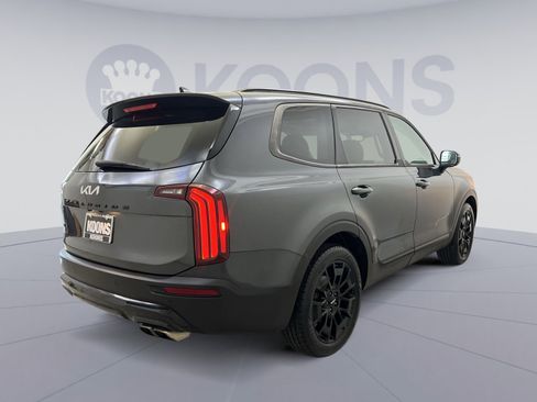 Used 2022 Kia Telluride SX w/ Nightfall Edition Package AWD/4WD image 8