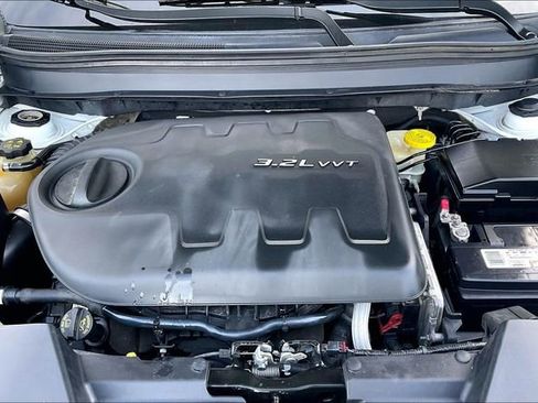 Used 2014 Jeep Cherokee Limited FWD image 10