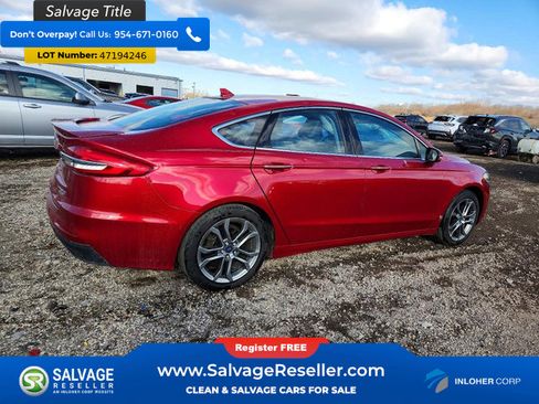 Used 2020 Ford Fusion Titanium image 4