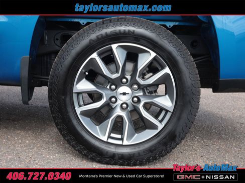 Used 2023 Chevrolet Silverado 1500 RST AWD/4WD image 32