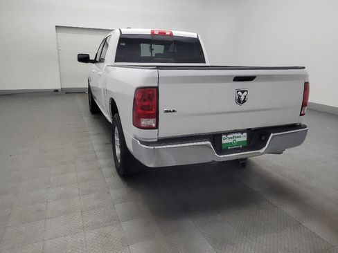 Used 2019 RAM 1500 Classic SLT RWD image 5