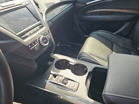 Used 2017 Acura MDX w/Advance Pkg image 26