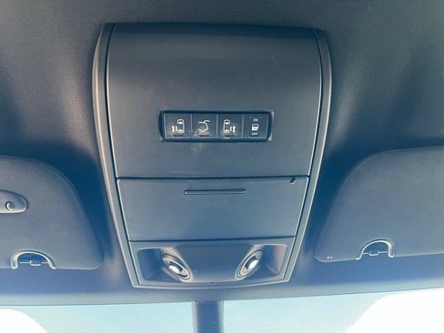 Used 2019 Dodge Grand Caravan GT FWD image 37