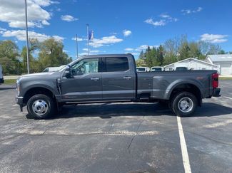 New 2026 Ford F350 Platinum w/ Platinum Plus Package AWD/4WD video 2