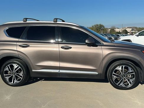 Used 2019 Hyundai Santa Fe Ultimate w/ Cargo Package image 14