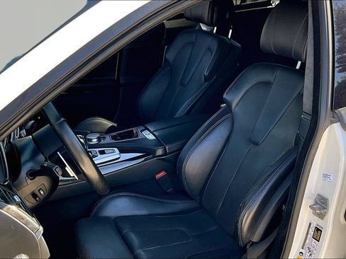 Used 2017 BMW M6 Gran Coupe RWD image 23