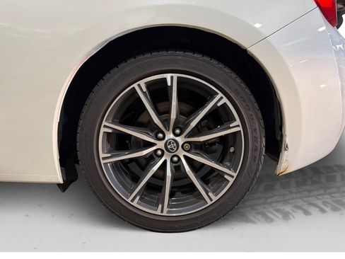 Used 2019 Toyota 86 RWD image 46