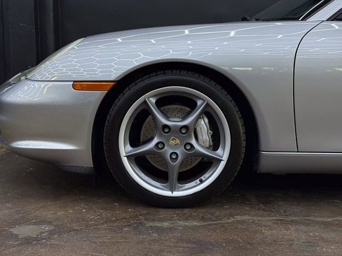 Used 2004 Porsche Boxster S RWD image 4