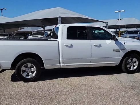 Used 2021 RAM 1500 Classic SLT RWD image 8