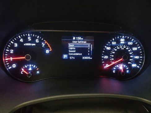 Used 2022 Kia Soul LX image 23