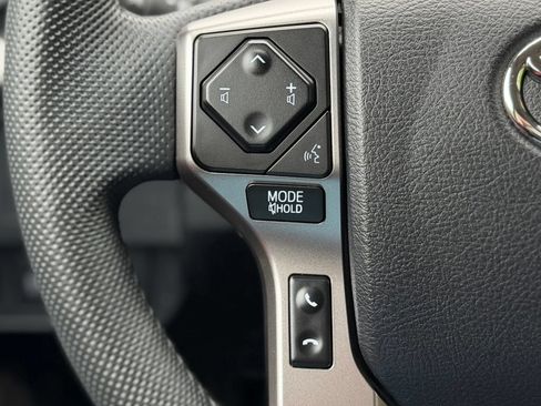 Certified 2023 Toyota Tacoma SR5 AWD/4WD image 6