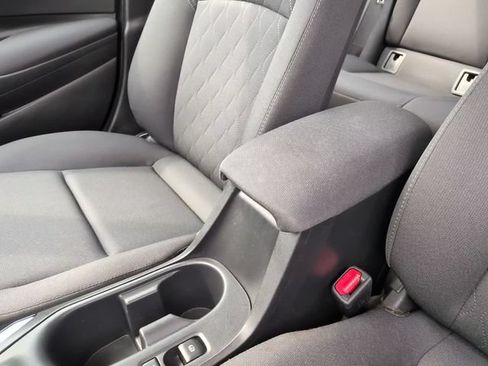 Used 2024 Toyota Corolla LE FWD image 20