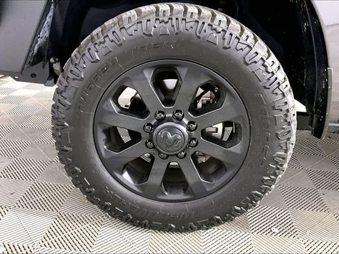 Used 2025 RAM 2500 Big Horn AWD/4WD image 7