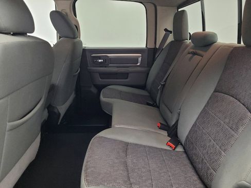 Used 2019 RAM 1500 Big Horn AWD/4WD image 18