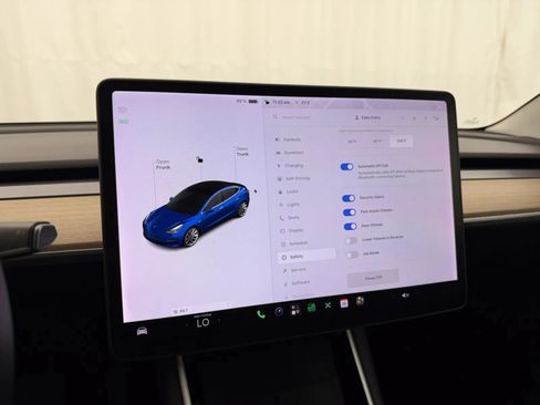 Used 2020 Tesla Model 3 Long Range AWD/4WD image 26