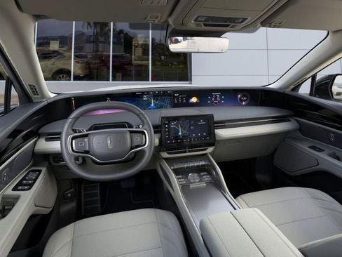 New 2026 Lincoln Nautilus Premier image 9