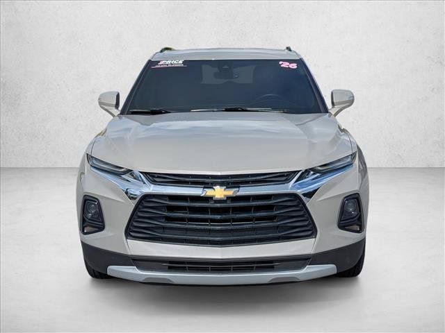 Used 2021 Chevrolet Blazer LT FWD image 2