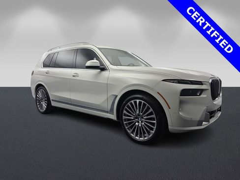 Certified 2026 BMW X7 xDrive40i image 1