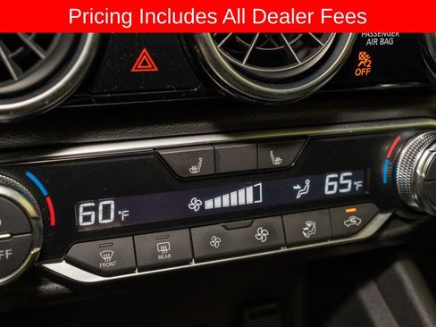 Certified 2024 Nissan Sentra SR FWD image 14
