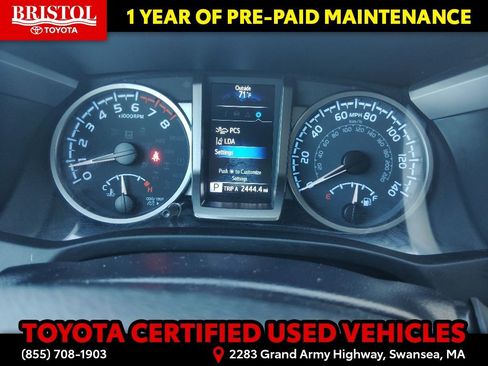 Certified 2022 Toyota Tacoma SR5 AWD/4WD image 25