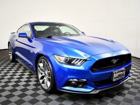 Used 2017 Ford Mustang GT Premium w/ Equipment Group 401A image 5