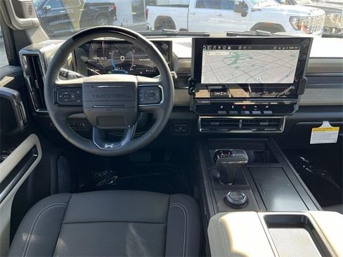 New 2026 GMC Hummer EV 4x4 Crew Cab image 11