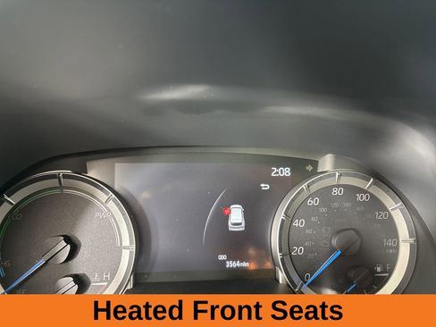 Used 2025 Toyota Highlander XLE image 14