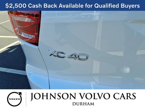 New 2026 Volvo XC40 B5 Plus w/ Protection Package Premier image 5