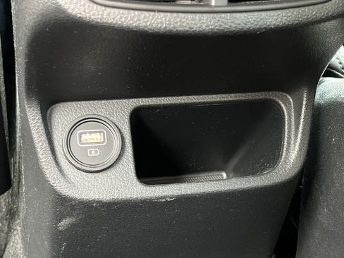 Certified 2022 Kia Seltos S image 21