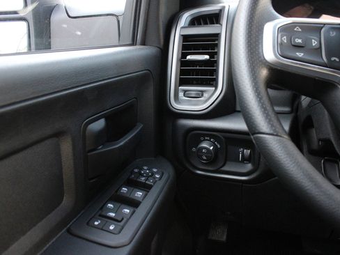 New 2026 RAM 2500 Warlock AWD/4WD image 22