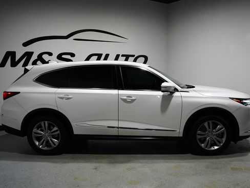 Used 2023 Acura MDX SH-AWD image 10
