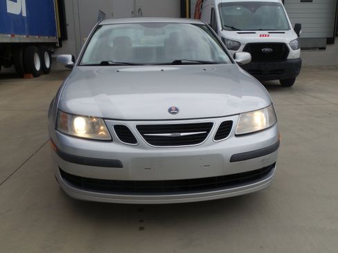 Used 2007 Saab 9-3 2.0T image 9