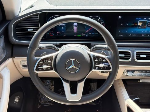 Used 2020 Mercedes-Benz GLS 450 4MATIC image 24
