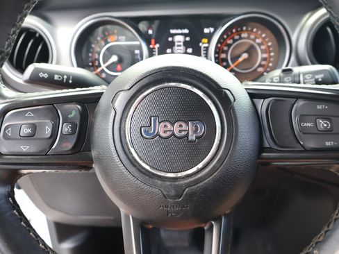 Used 2021 Jeep Wrangler Unlimited Sport AWD/4WD image 18