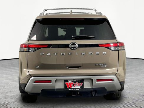 Used 2024 Nissan Pathfinder Platinum w/ Cargo Package AWD/4WD image 5