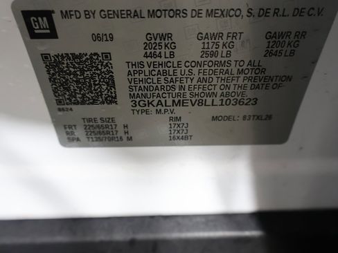 Used 2020 GMC Terrain SLE image 41