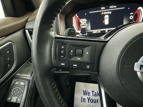 Used 2021 Nissan Rogue Platinum image 28