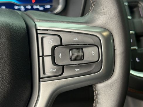 Used 2023 Chevrolet Tahoe Z71 AWD/4WD image 39