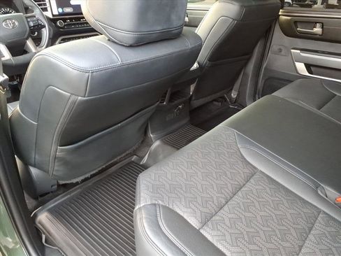 Used 2022 Toyota Tundra SR5 w/ SR5 Premium Package AWD/4WD image 15