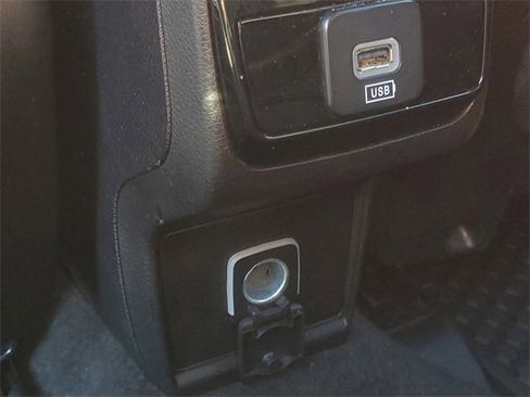 Used 2023 Jeep Compass Trailhawk image 29