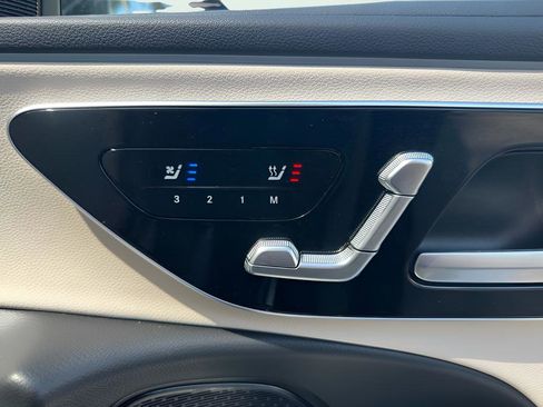 Used 2025 Mercedes-Benz E 350 E 350 image 35