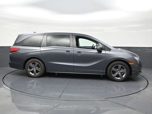 Used 2022 Honda Odyssey EX image 6