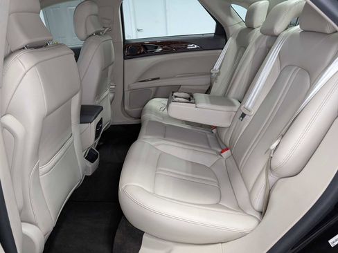 Used 2019 Lincoln MKZ Premiere image 26