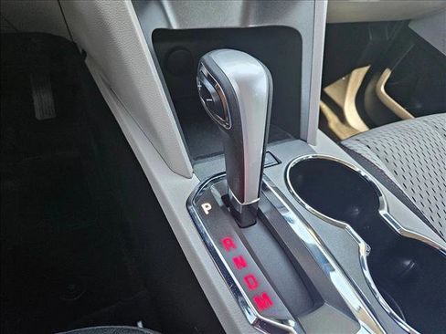 Used 2014 GMC Terrain SLE image 12