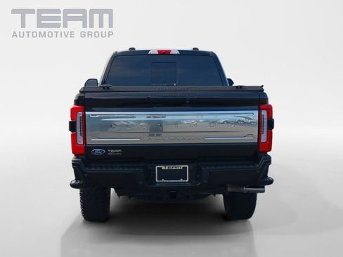 Used 2025 Ford F350 Platinum w/ Platinum Plus Package AWD/4WD image 6