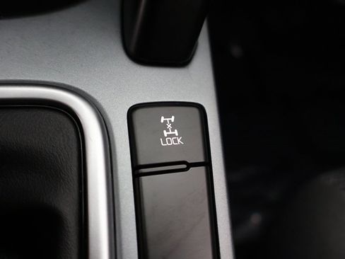 Used 2022 Kia Seltos LX image 44