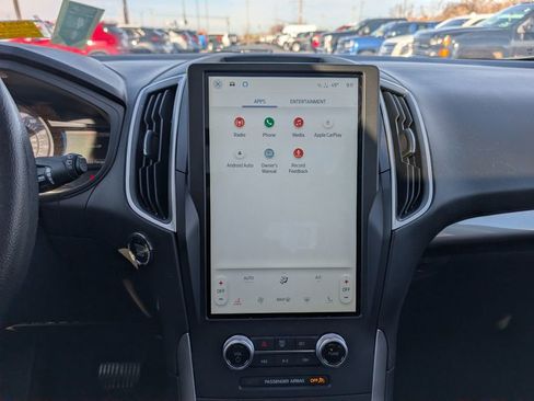 Used 2024 Ford Edge SEL w/ Convenience Package image 15