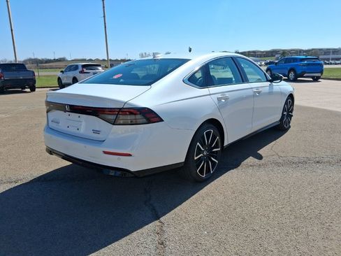 New 2026 Honda Accord Touring image 6