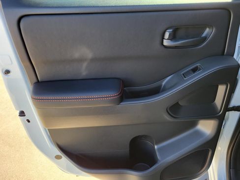 New 2026 Nissan Frontier Pro-X w/ Pro-X Convenience Package RWD image 15