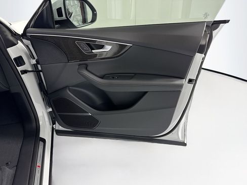 New 2026 Audi Q8 Premium Plus image 27